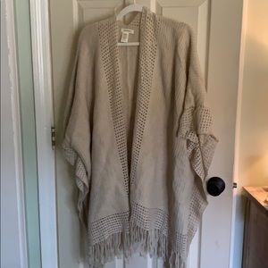 Poncho cardigan